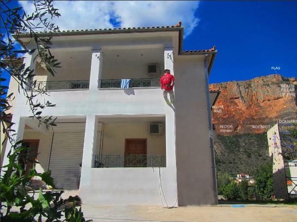 "Action" House In Leonidio 4-Beds Apartment Bagian luar foto